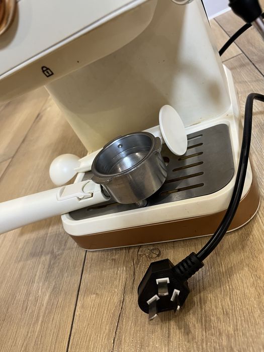 Кофемашина рожковая