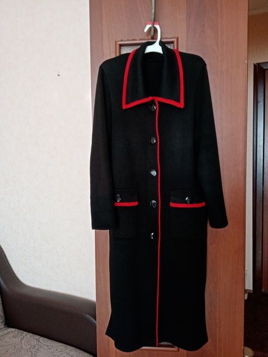 Женский кардиган пальто.