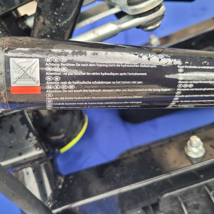 Фитнес уред    .