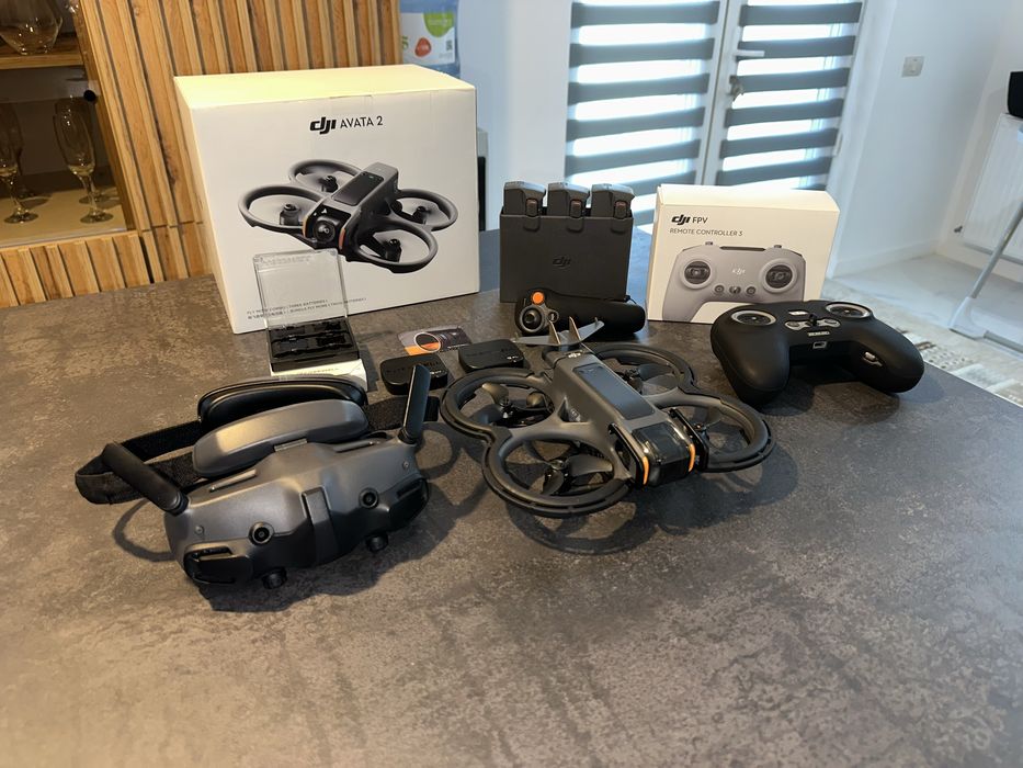 Drona Dji Avata 2 fly more combo