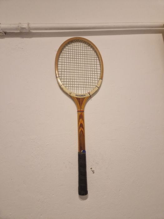 Racheta tenis cu dublu autograf original Adrian Nastase