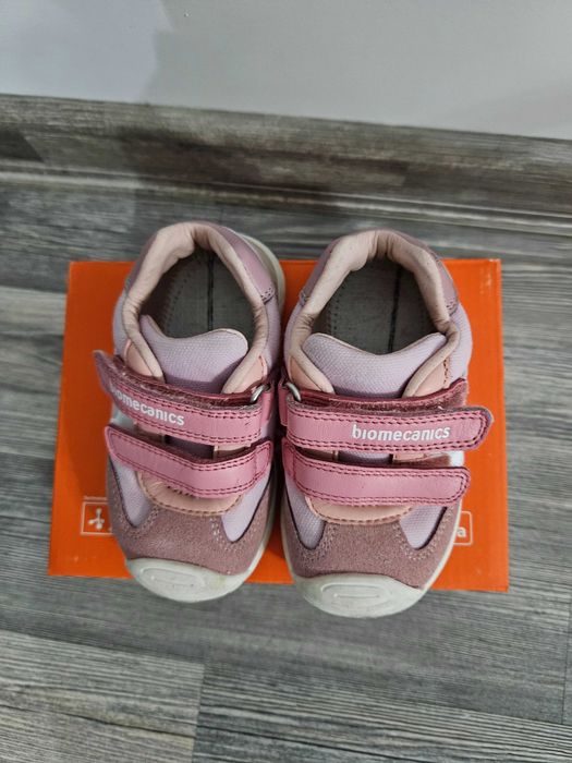 Обувки Biomecanics
