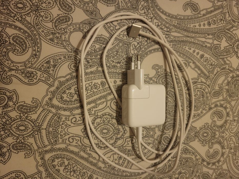 MacBook Air 16GB