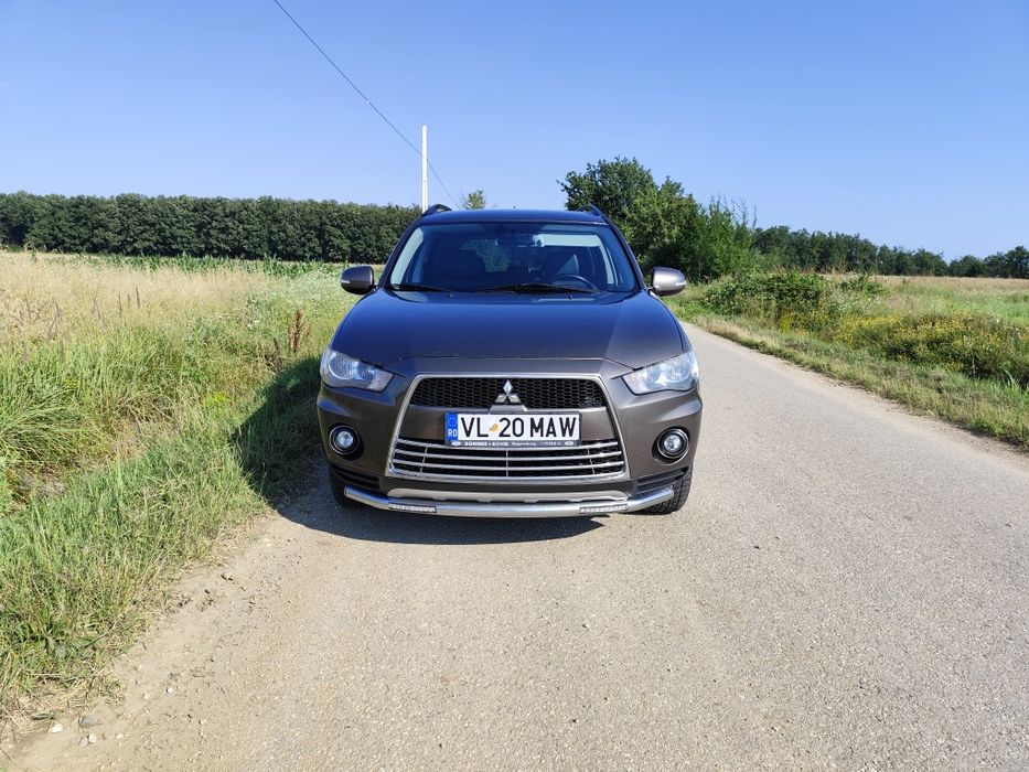 MITSUBISHI Outlander 2011 — imagine 3