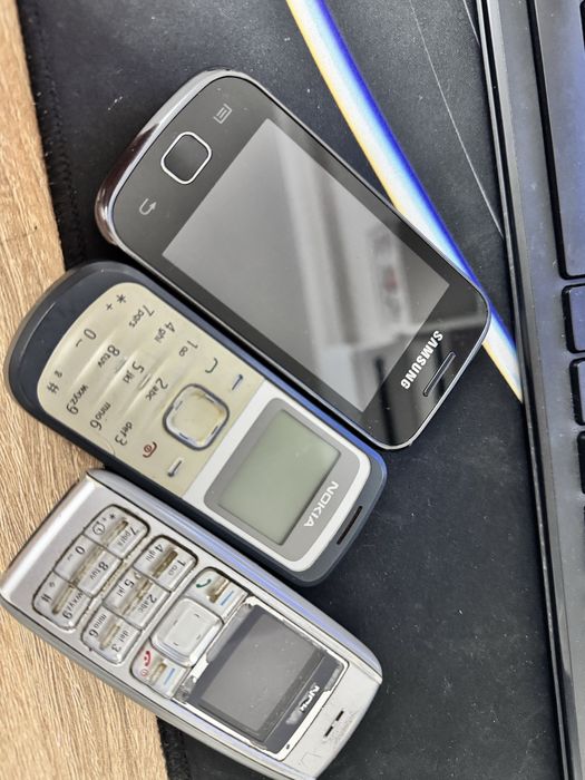 Продам телефоны для связи