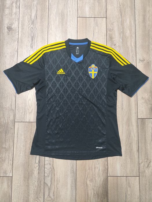 Sweden 2013 away shirt, L, Perfect Condition