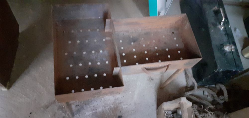 Продаю мангал состояние хорошее