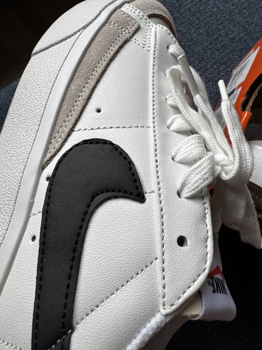 Продам кроссовки