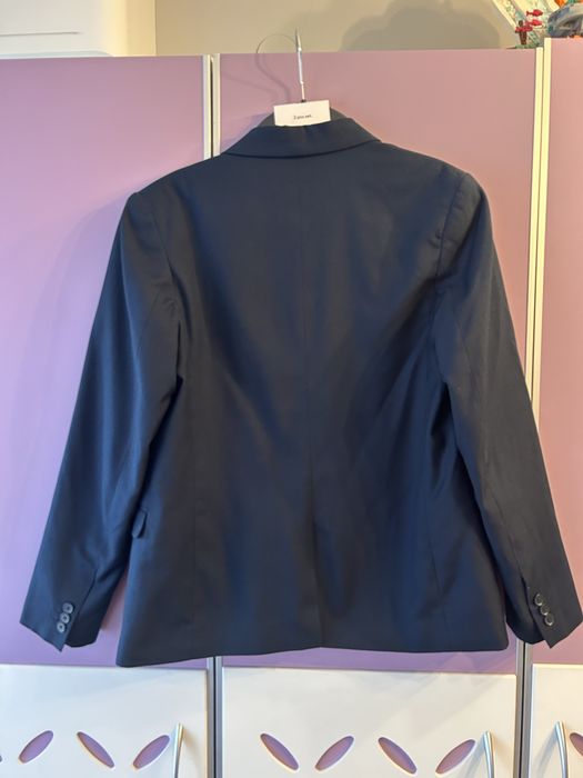 Костюм  H&M тъмно синьо-152 см