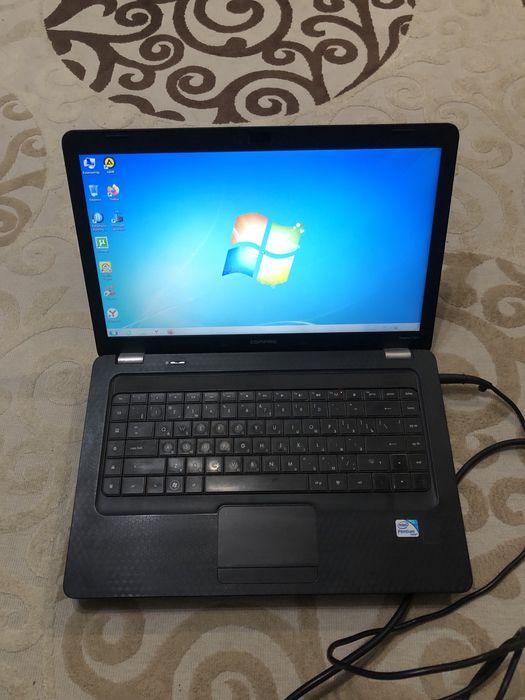 Ноутбук в отличном состояний