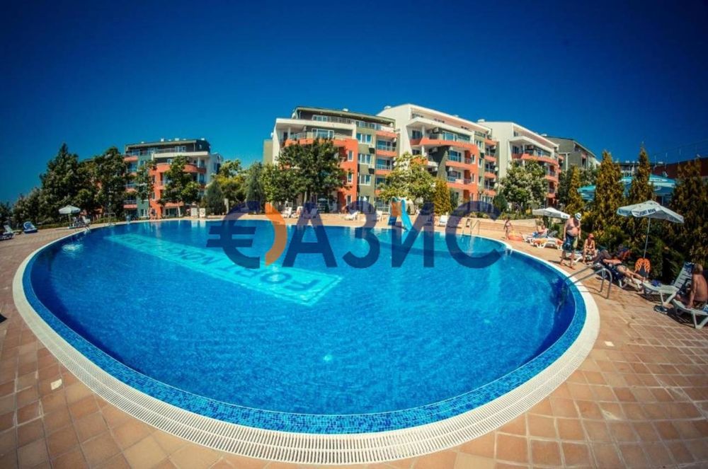 Продава се Едностаен апартамент в к.к. Слънчев бряг - 47 кв.м за 1054 €/кв.м - Снимка #12