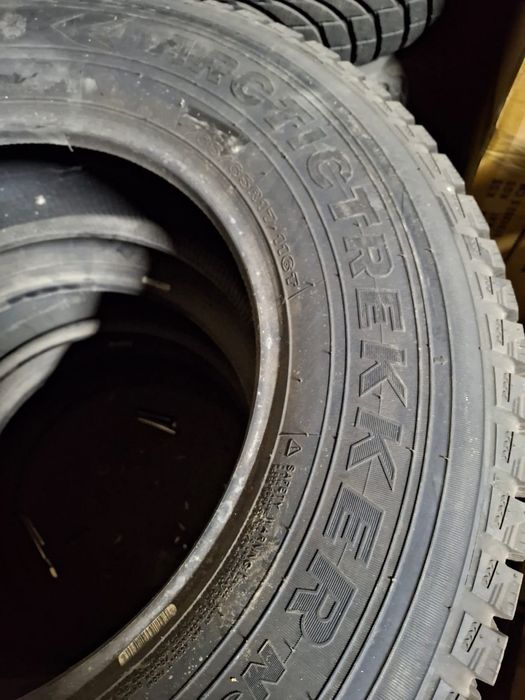 Шины зимние на Прадо