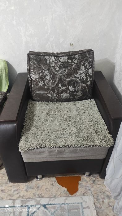 Два кресла раскладываются