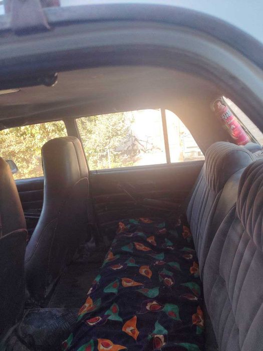 Lada vaz 2107 yili 2000