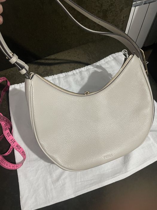 Оригинална чанта Furla нежно бежаво