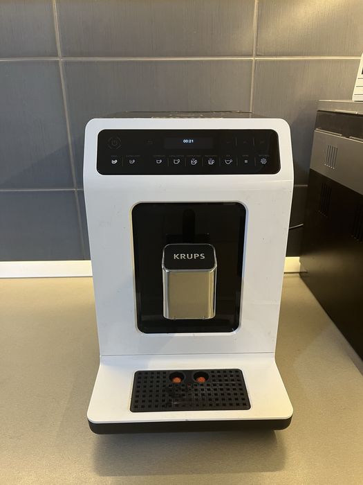 Espressor automat KRUPS Evidence EA891110, 2.3l, 1450W, 15 bar