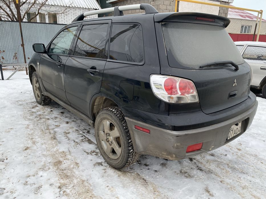 Митсубиси аутландер