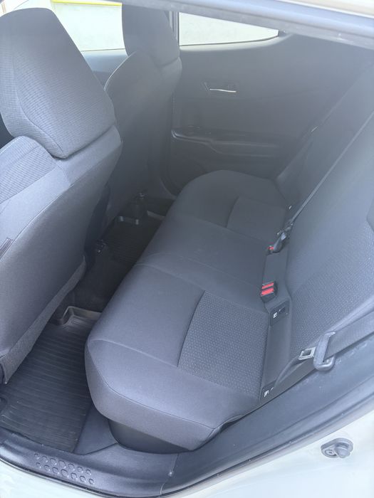 Toyota chr 2019 hybrid