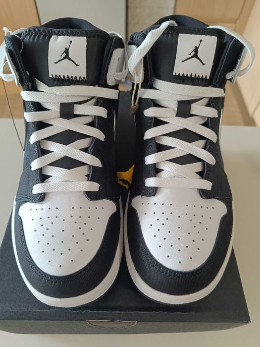 Мъжки маратонки Jordan 1 Mid RM р-р 40