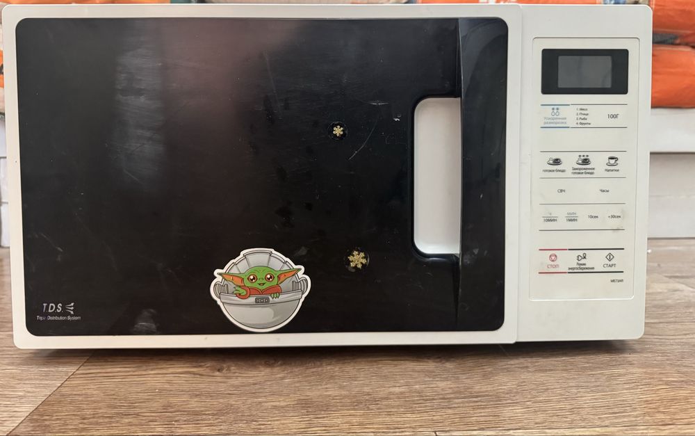 Продам микроволновую печь Samsung