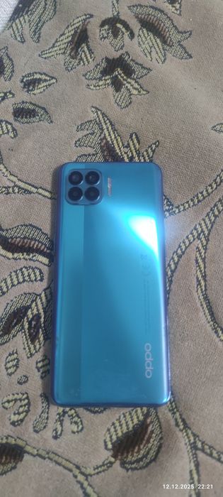 OPPO Reno 4 Lite