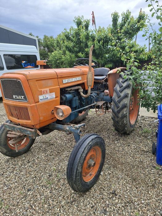 Tractor Fiat 415