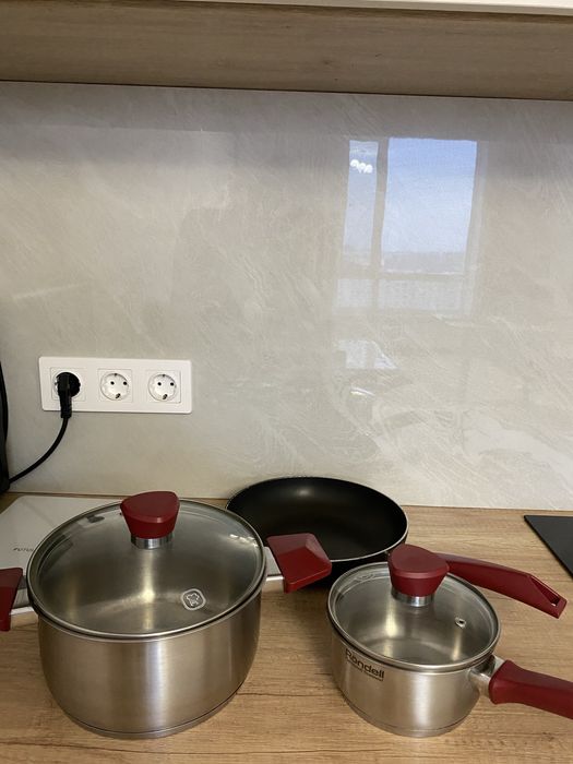 кастюрли Röndell