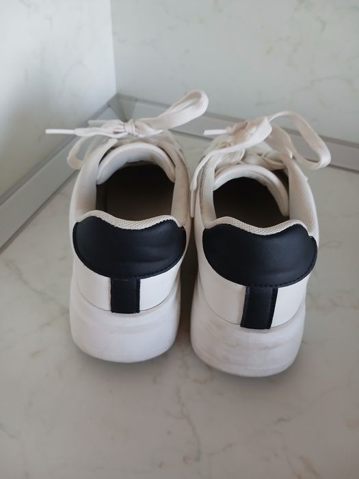 Дамски маратонки