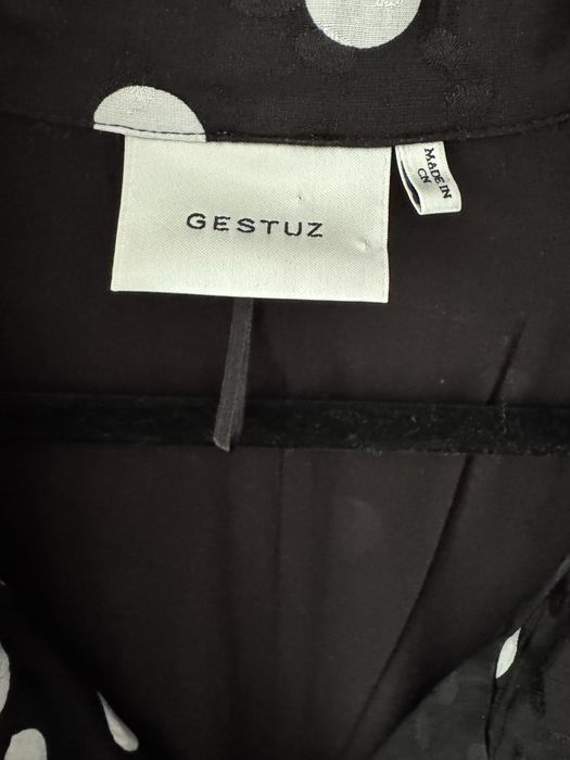 Gestuz рокля риза 42 размер