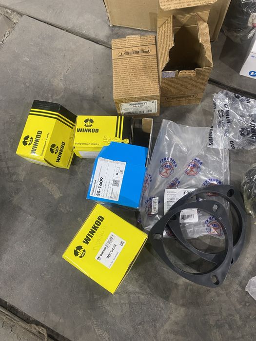 Продам запчасти на Subaru Tribeca