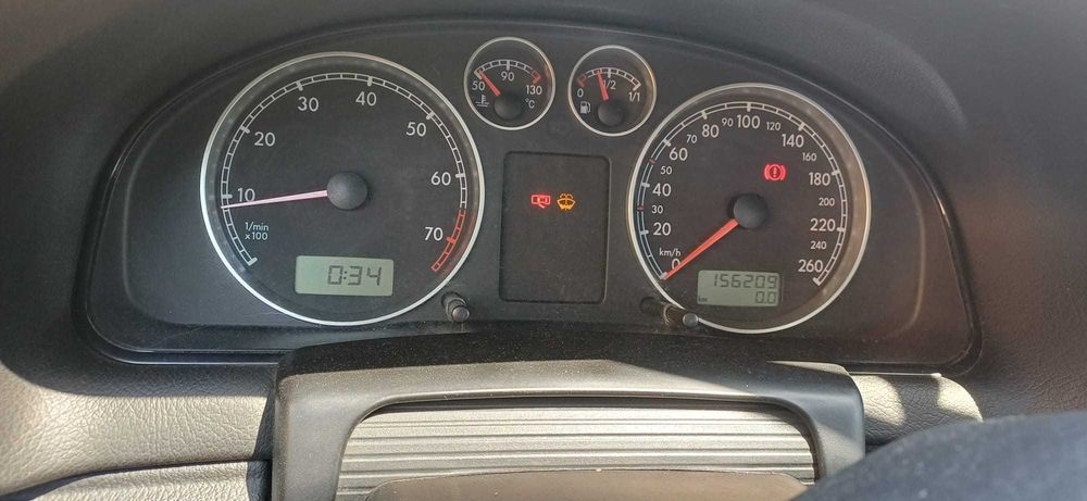 Volkswagen passat b5.5 1.6 mpi