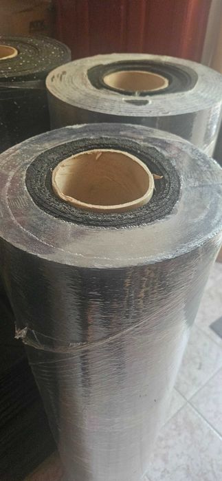 Гумена Настилка на Ролка Black 4 мм – 12 кв.м. Настилка за Фитнес