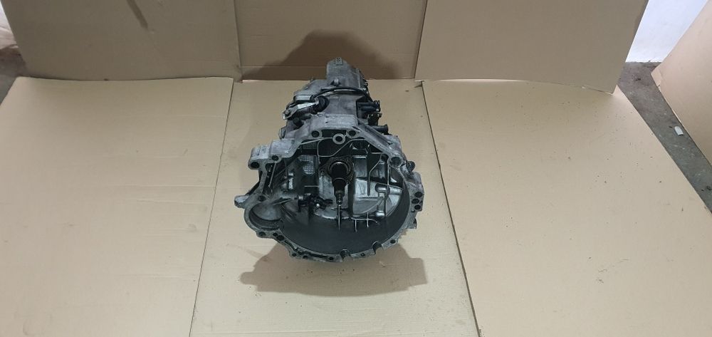 Cutie viteza manuala 5+1 trepte audi a4 b7 1.9 tdi BRB BKE cod GYA