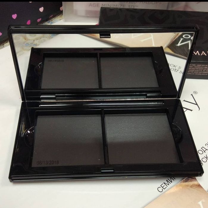 Магнитный футляр Mary Kay