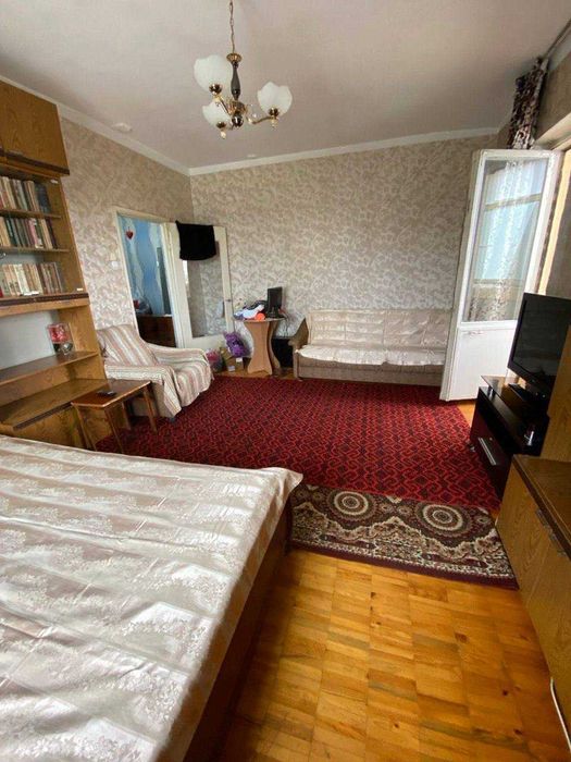 Продается квартира.ЮНУСАБАД 4 1 КОМНАТНАЯ 5этаж 9 этажный дом