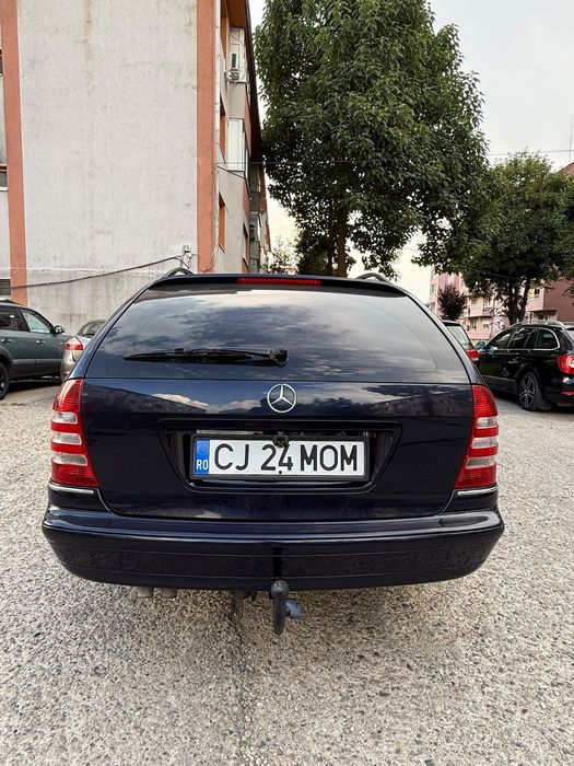 Mercedes-Benz C Mercedes-Benz C-Class Break 2006 | 2.2 Diesel | 150 CP | Automat