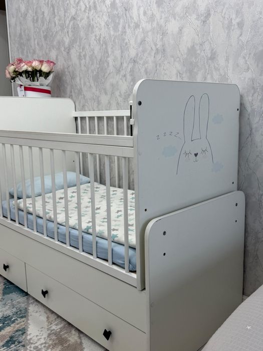 Продам детскую кроватку