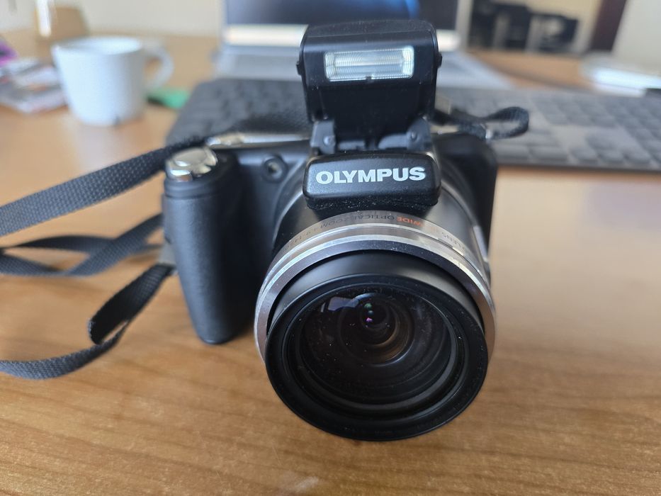 Aparat foto Olympus SP-800UZ