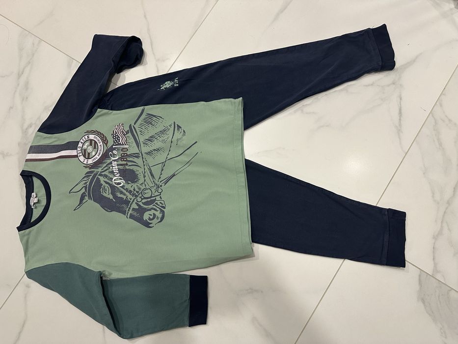 Марково комплектче за дете 140-146 см марката е U.S.POLO ASSN