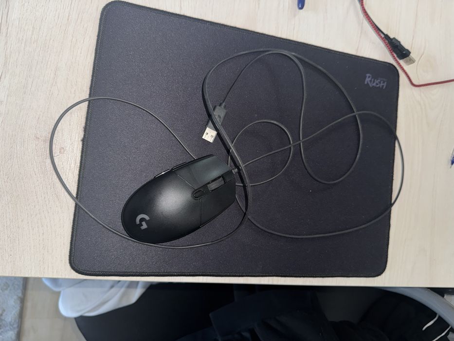 Мышка Logitech102