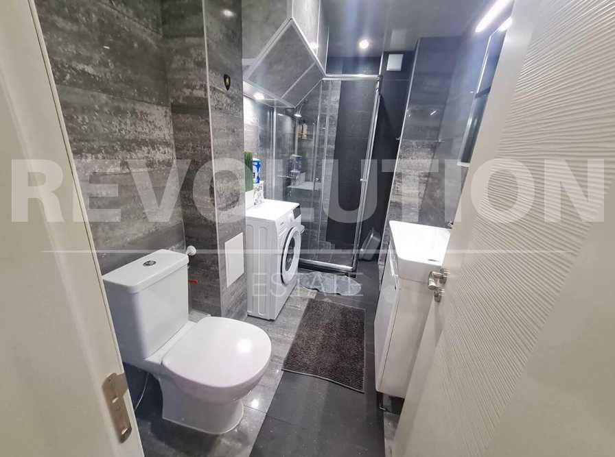 ДИЗАЙНЕРСКИ ТРИСТАЕН апартамент в района на Общината!