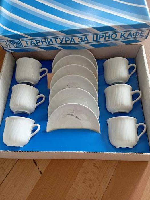 Красив и стилен сервиз