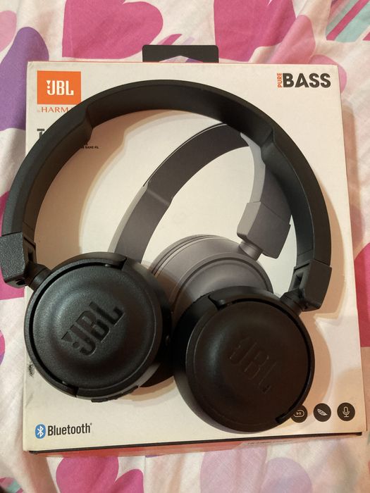 безжични слушалки JBL T460BT