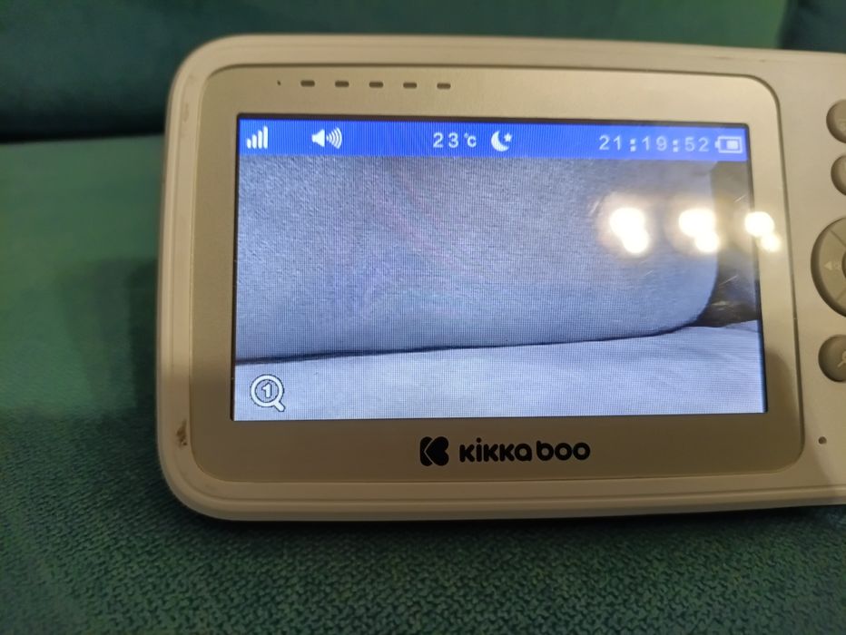 Камера за да гледате малкото докато спи