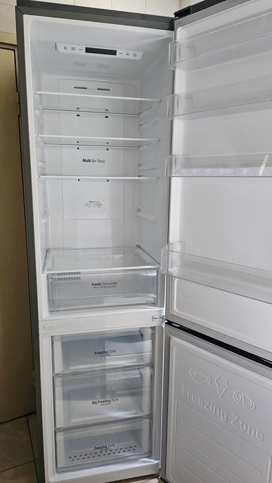 Frigider LG - TotalNoFrost, Clasa A+++