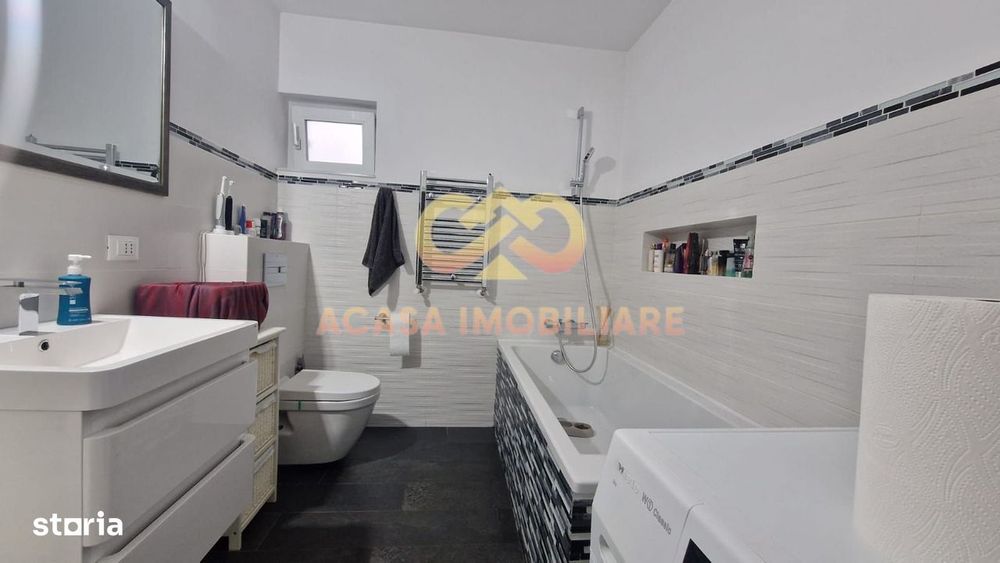 Casa Moderna +  Spatiu Comercial  Afacere La Cheie