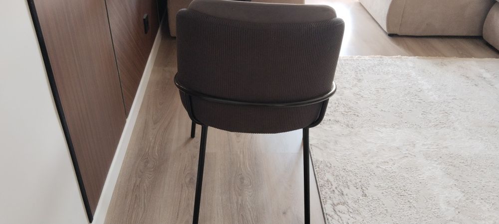 Стулья продаем, 4штуки