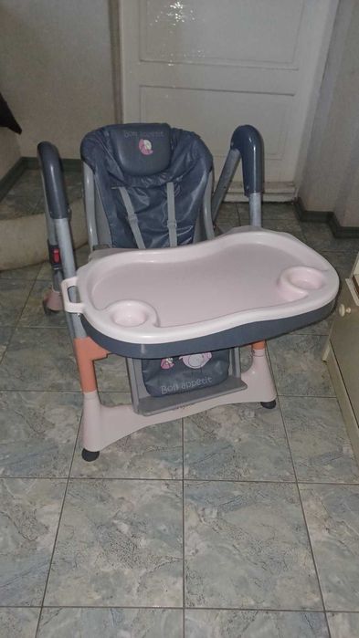 Стол за хранене Cangaroo