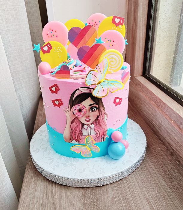 Вкусные торты на заказ! Из натуральных ингредиентов!