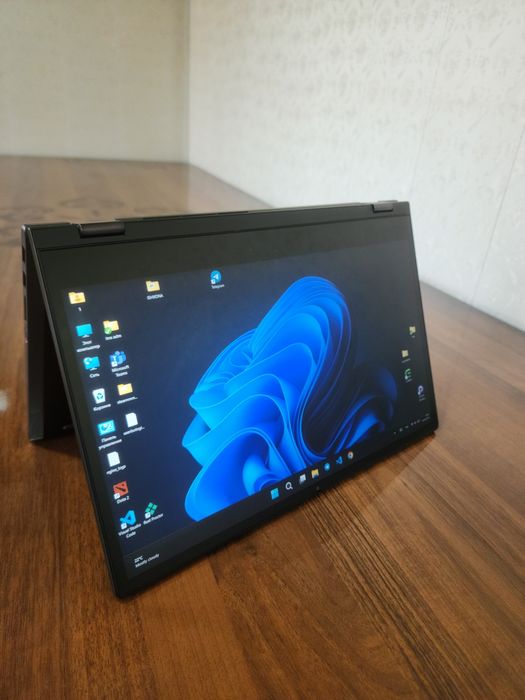 Noutbuk    Lenovo